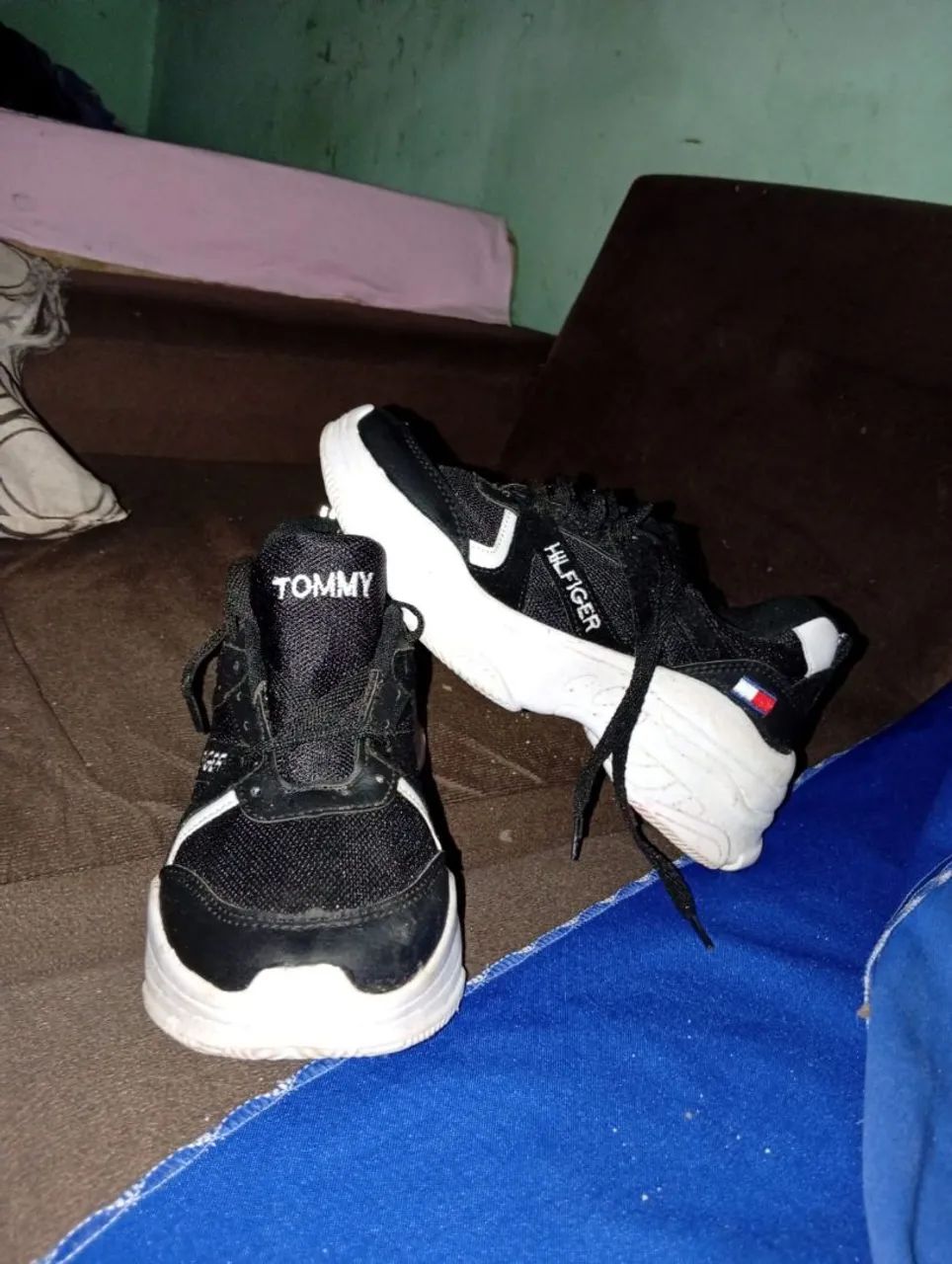 Vende-se sapato da Hilfiger 