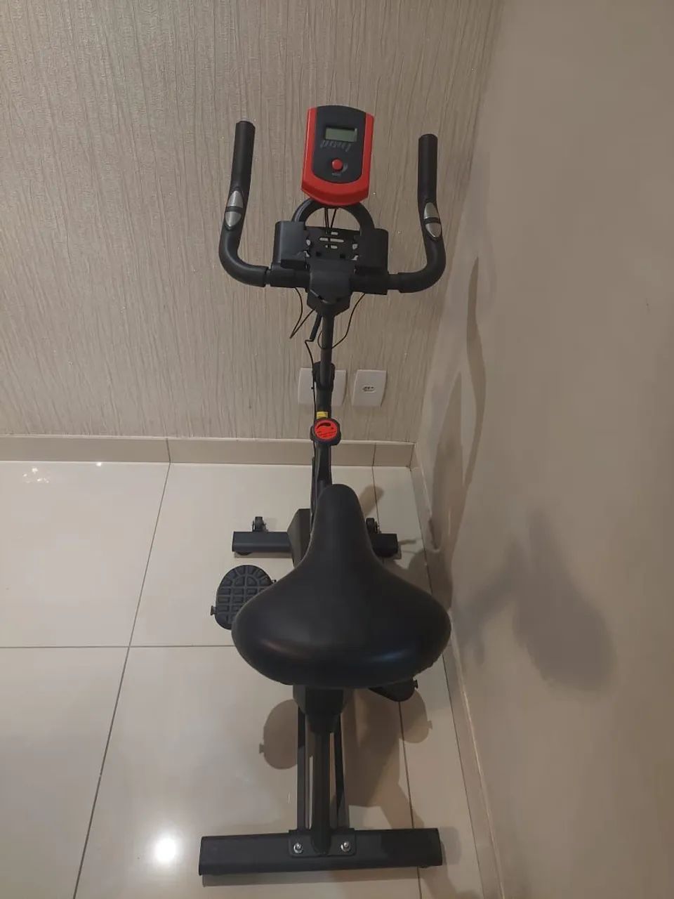 Bicicleta ergométrica. - Foto 3