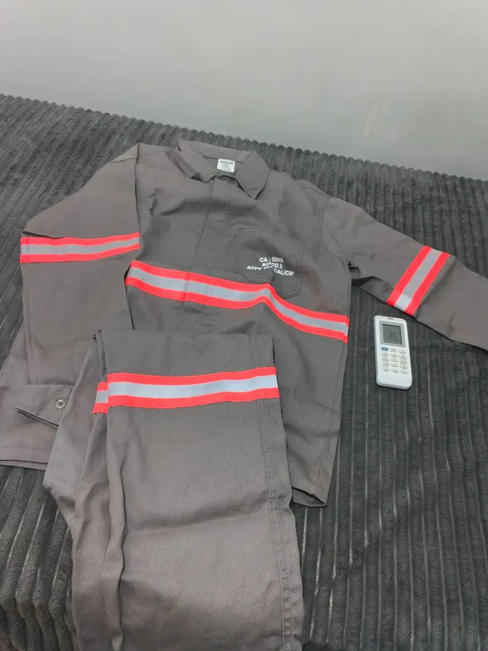 Uniforme eletricista anti chamas Risco 3