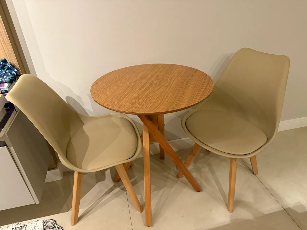 Mesa madeira 60x75 cm