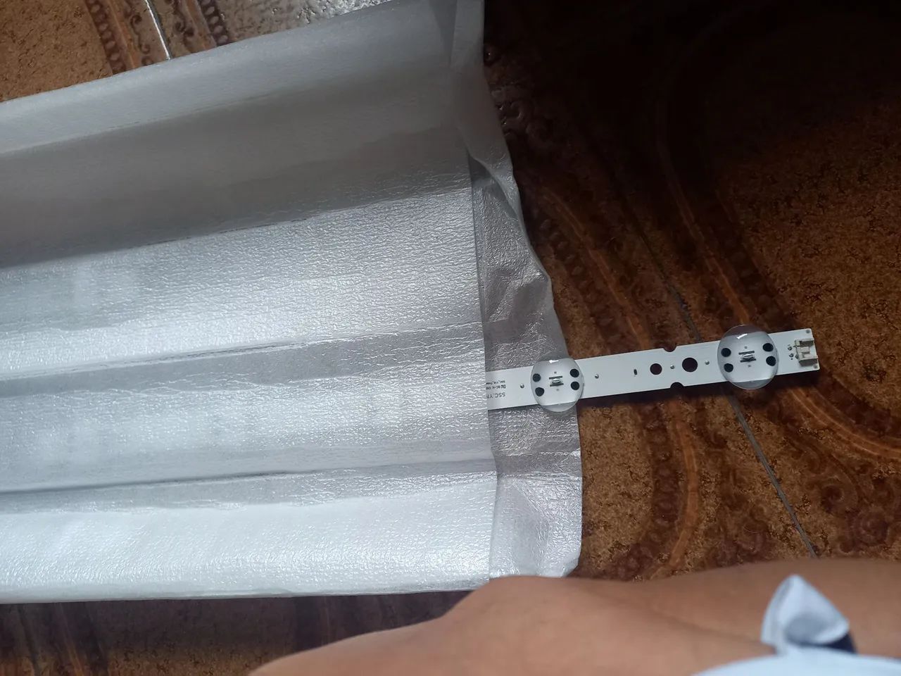 Lâmpada regua led tv lg 43LM6300PSB - Foto 4