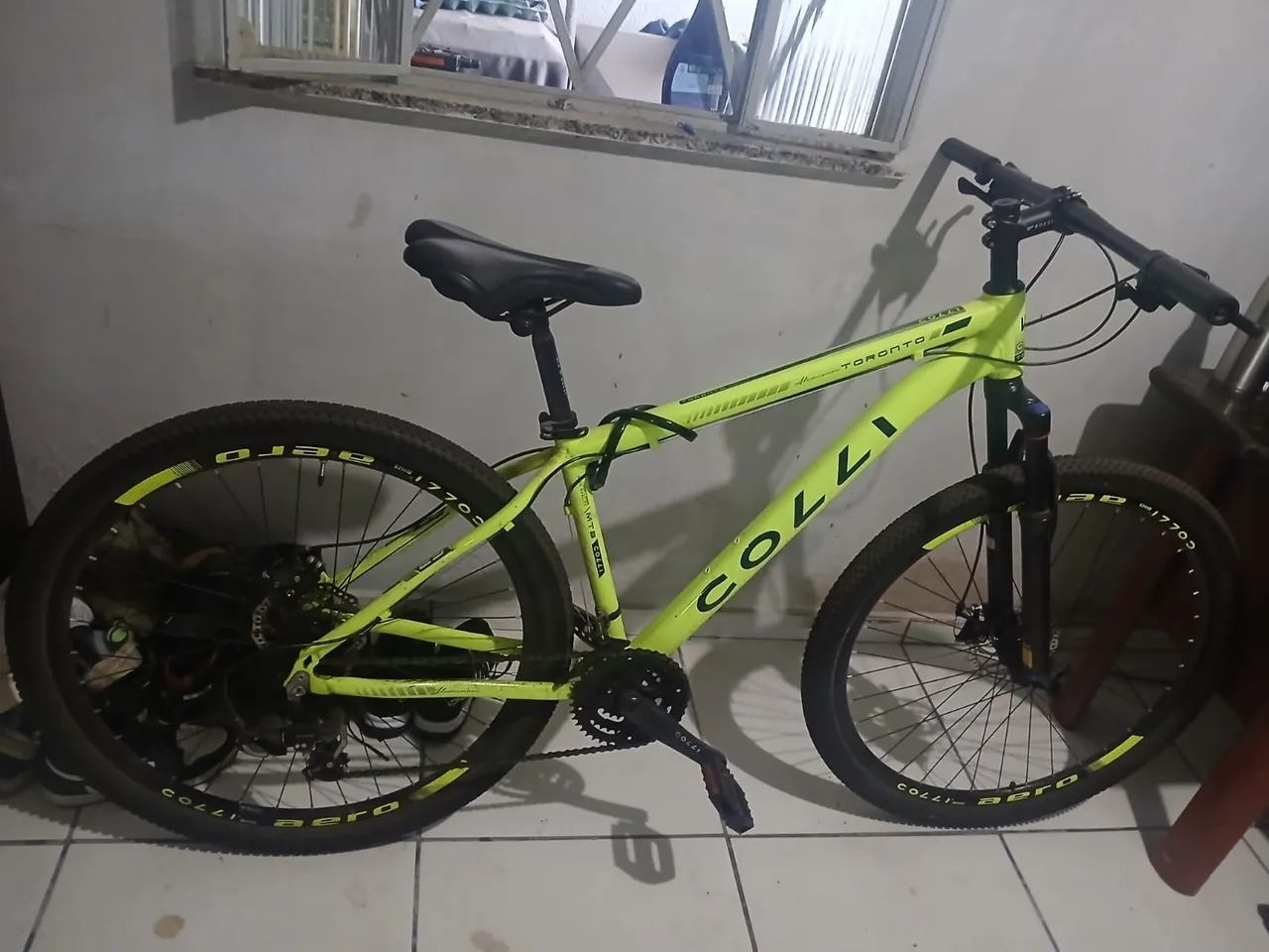 Vende-se essa bicicleta 