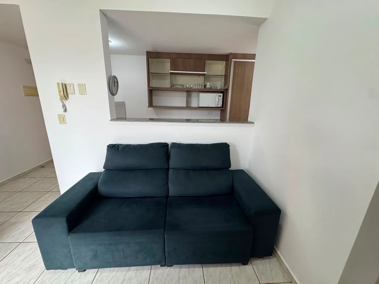 APARTAMENTO MOBILIADO PARA LOCAÇÃO - PRÓXIMO À UTFPR - Foto 2