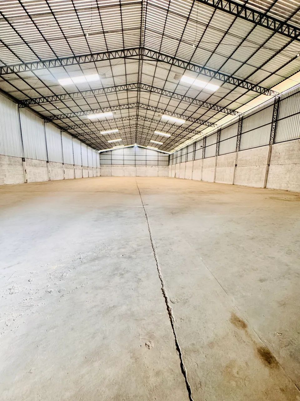 Galpão 2.350m2 em condomínio próx. Torquarto leia - Foto 2
