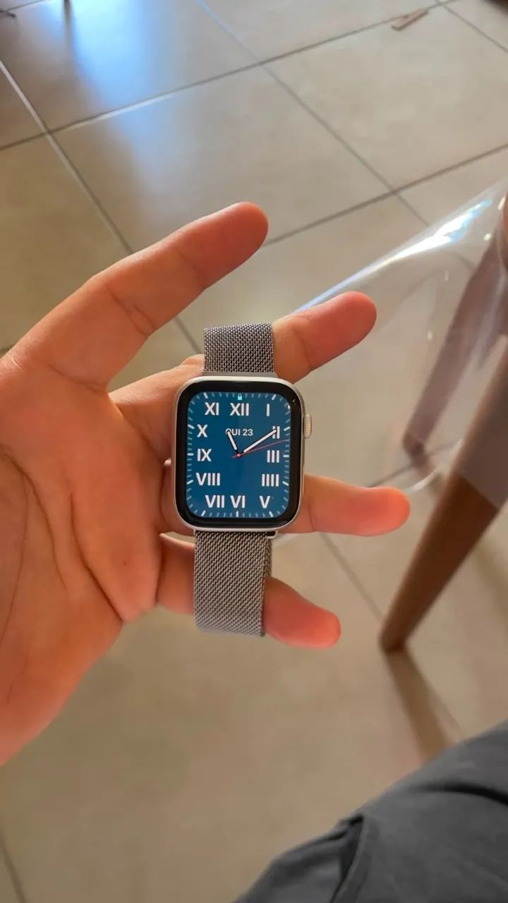 Apple Watch Series 4 / 44mm