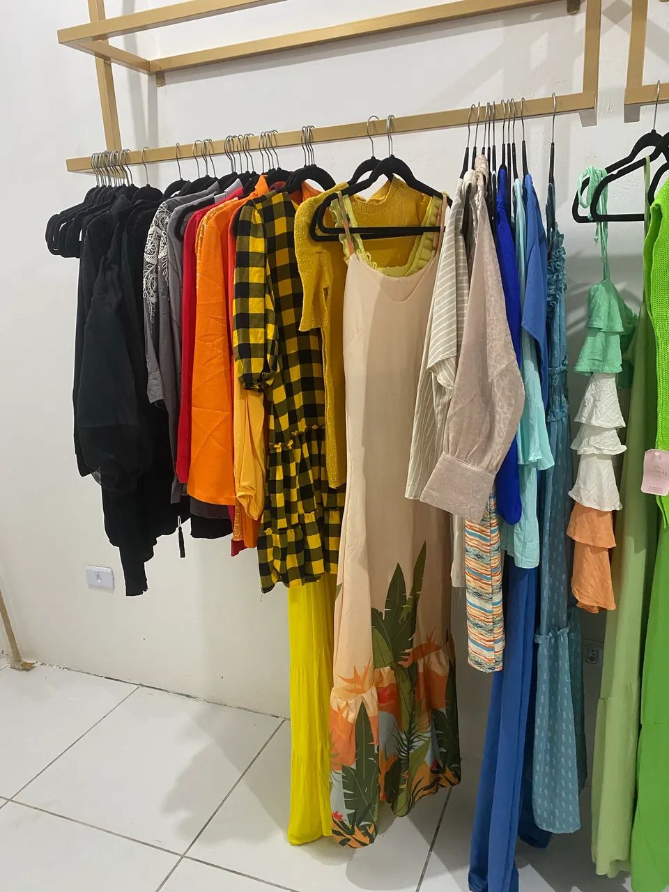 Repasse: Loja de roupa feminina - Foto 4