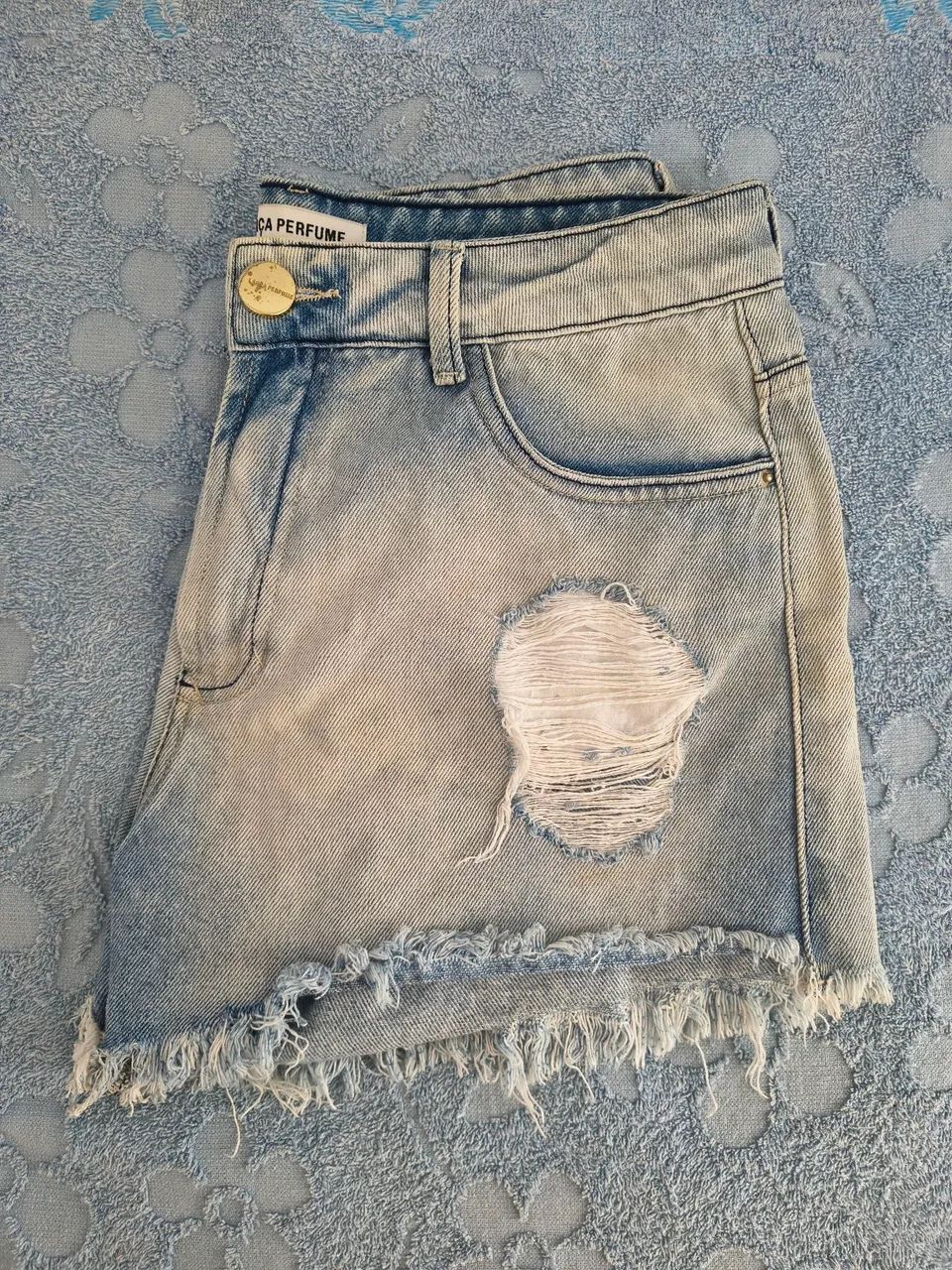 Short Jeans Curto sem Lycra Lavagem Clara 