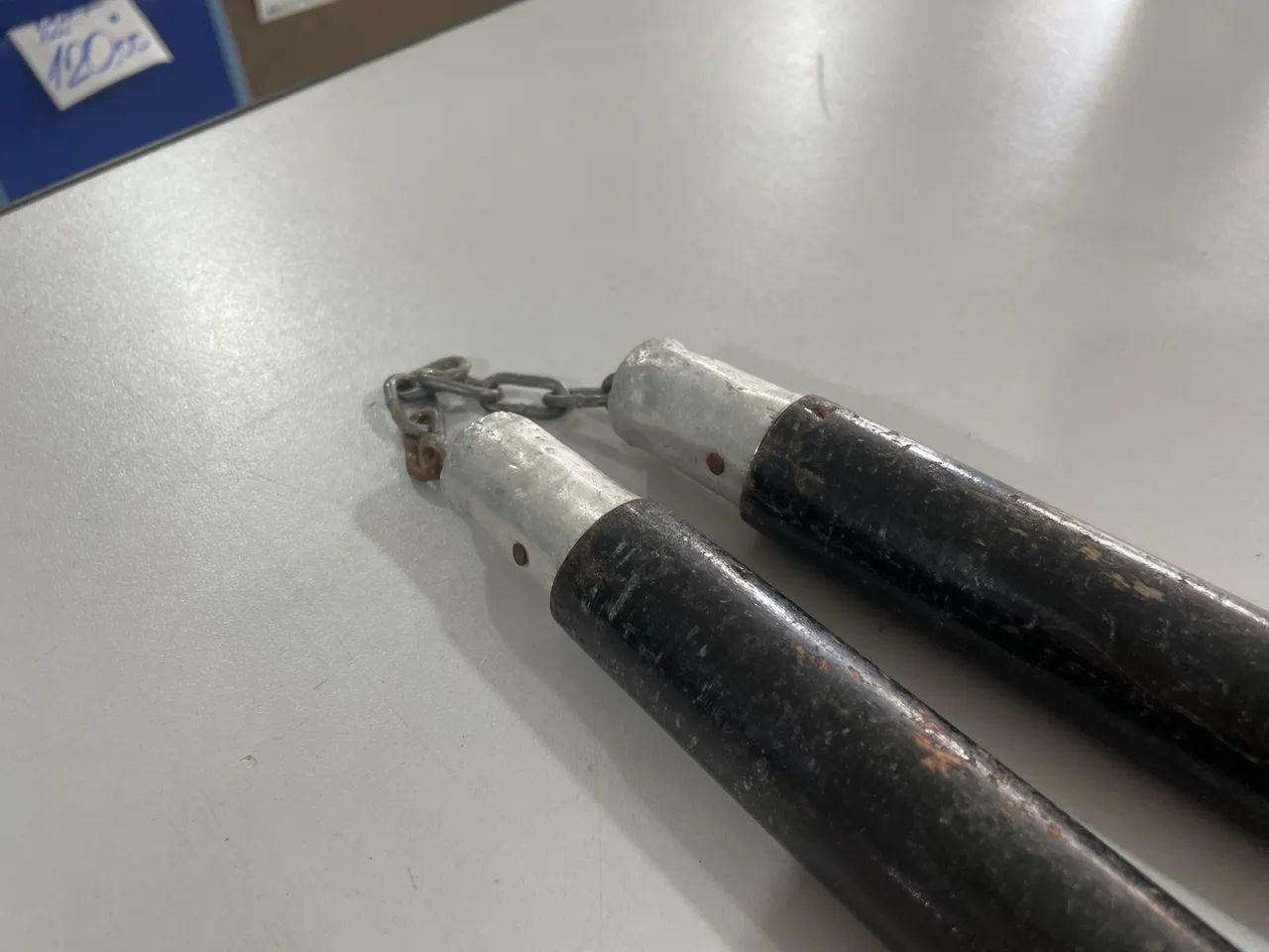 Nunchaku Tradicional de Madeira e Metal - Foto 3