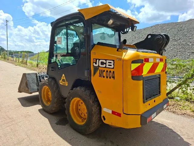 Mini Carregadeira JCB Compacto 190 - 2017 - Foto 2