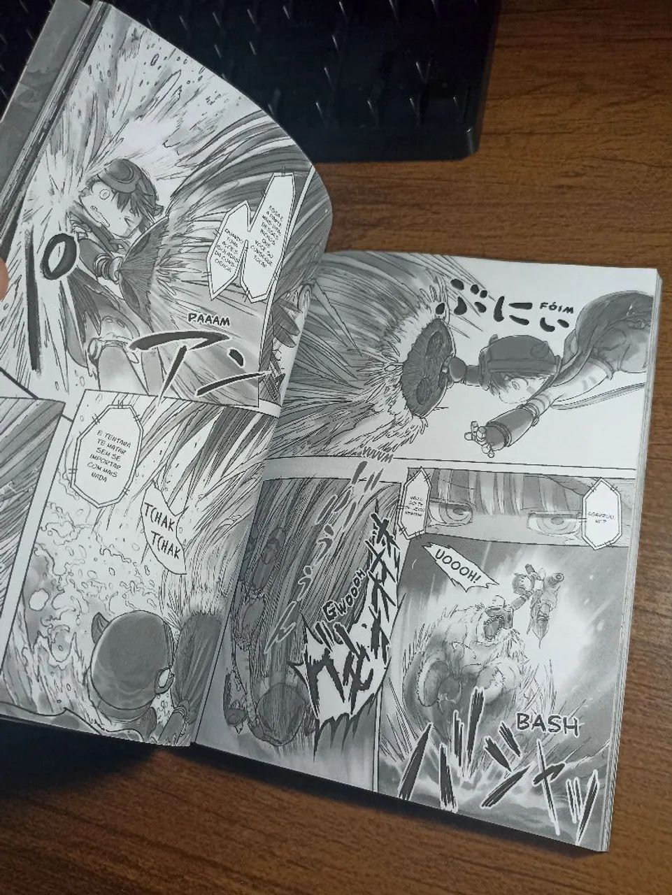 Mangás - Made in Abyss volume 2 e 3 - Foto 4