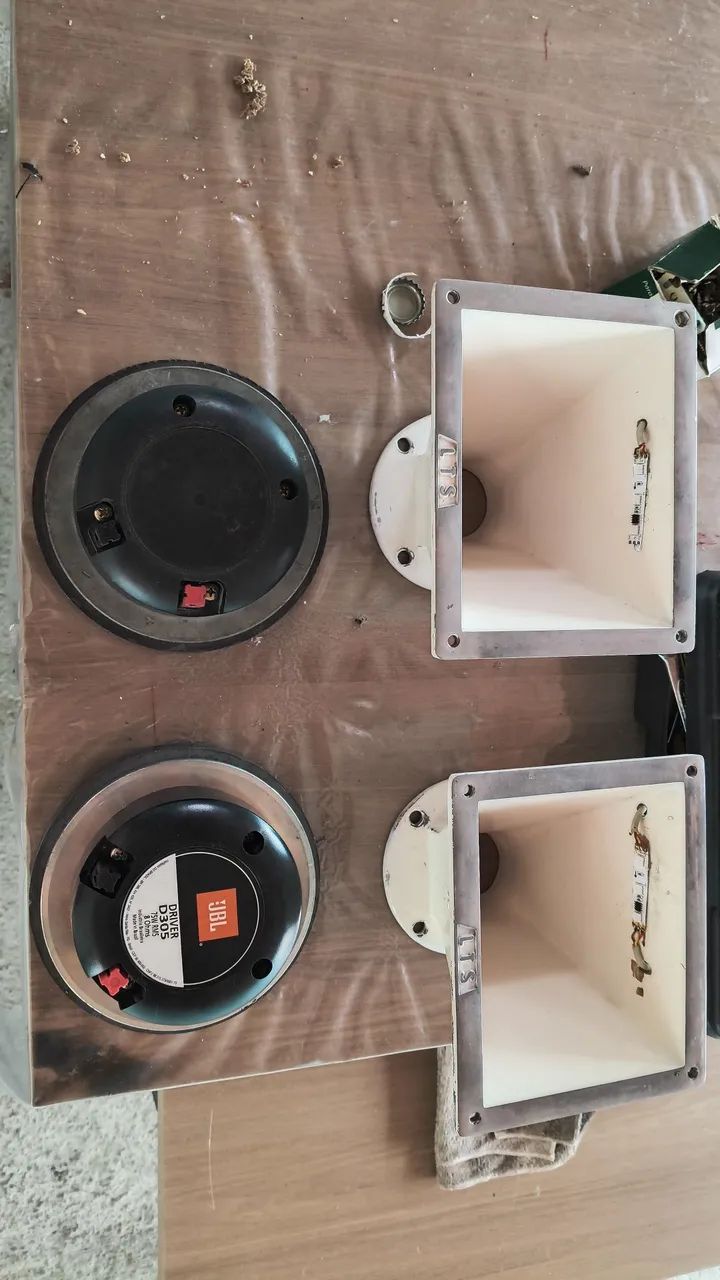 Par driver d305 com lentes Lts