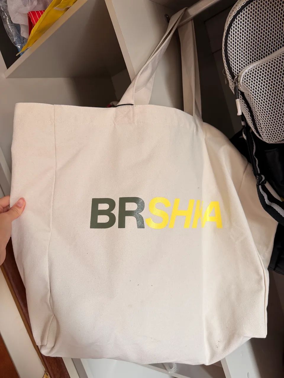 Bolsa Bershka