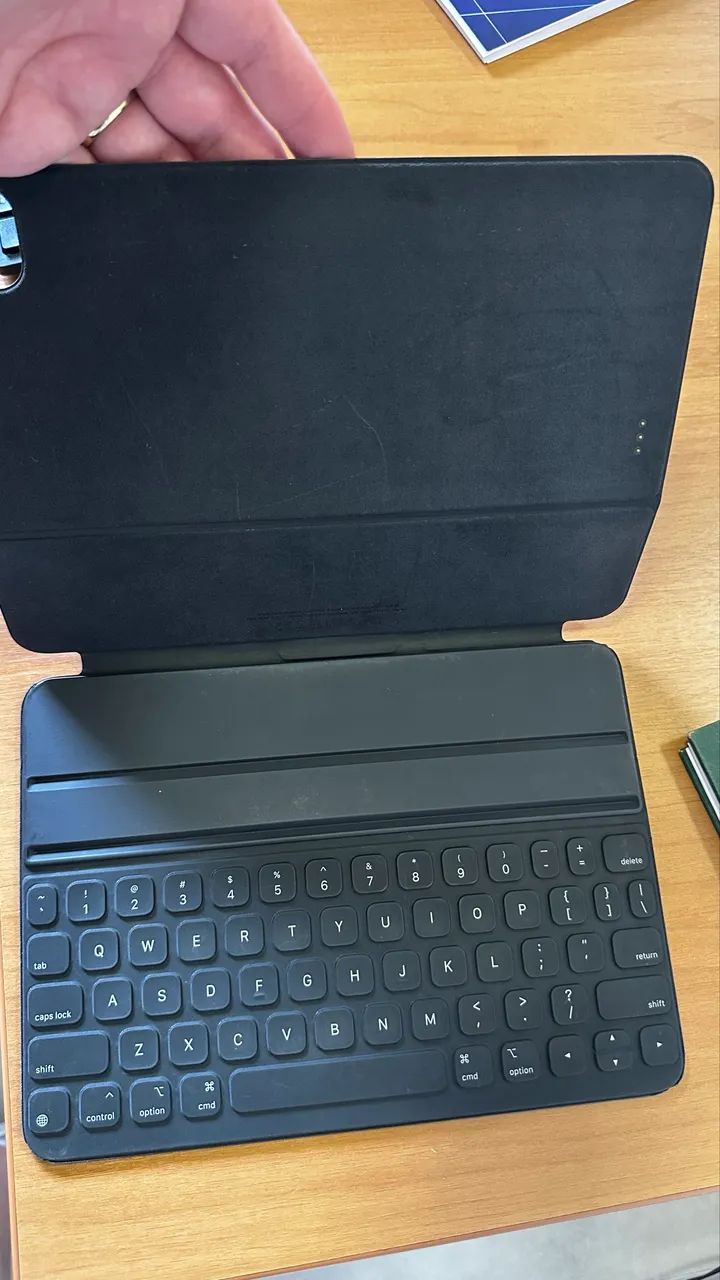 Magic Keyboard Apple