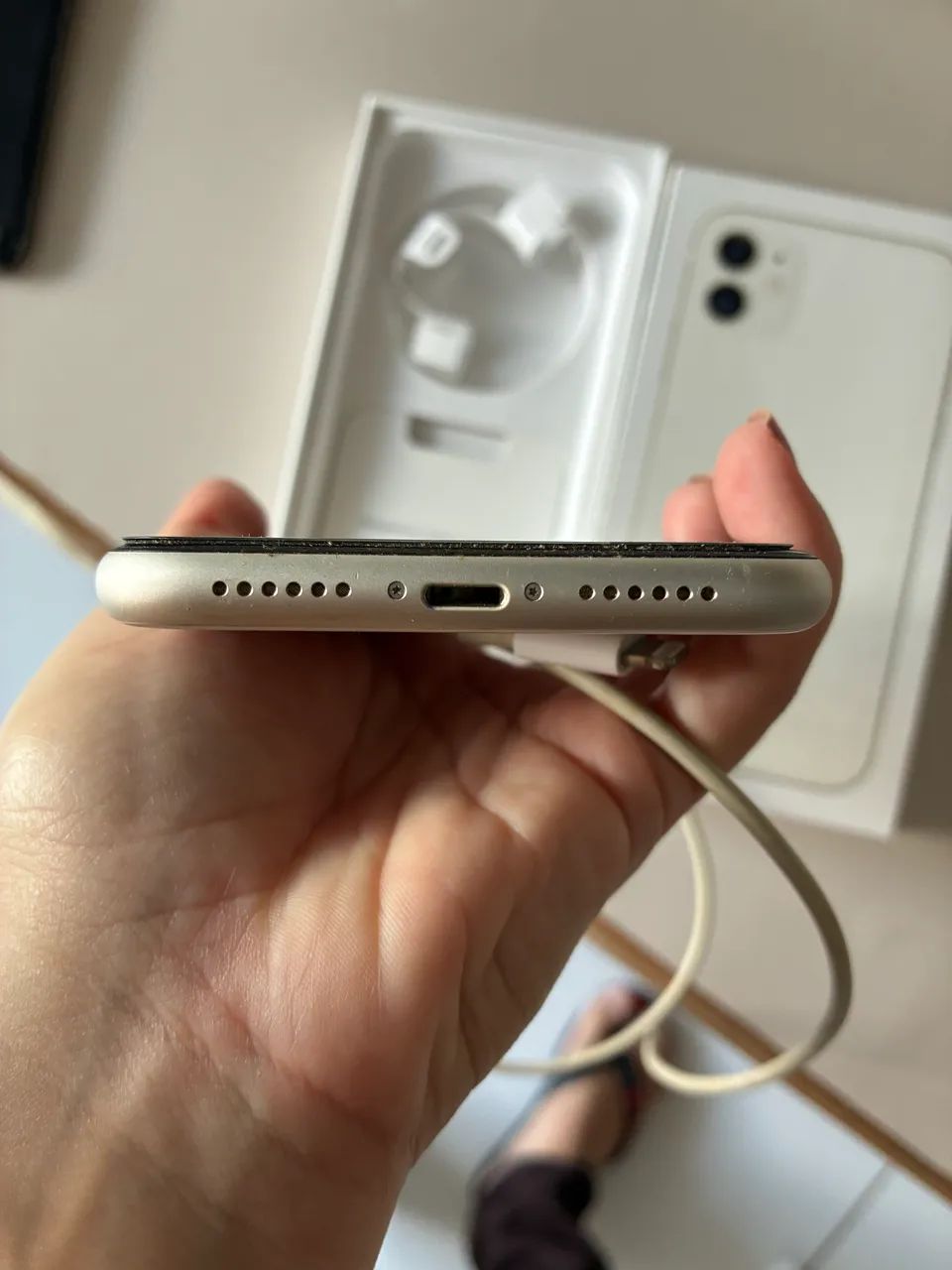 iPhone 11 com caixa  - Foto 2