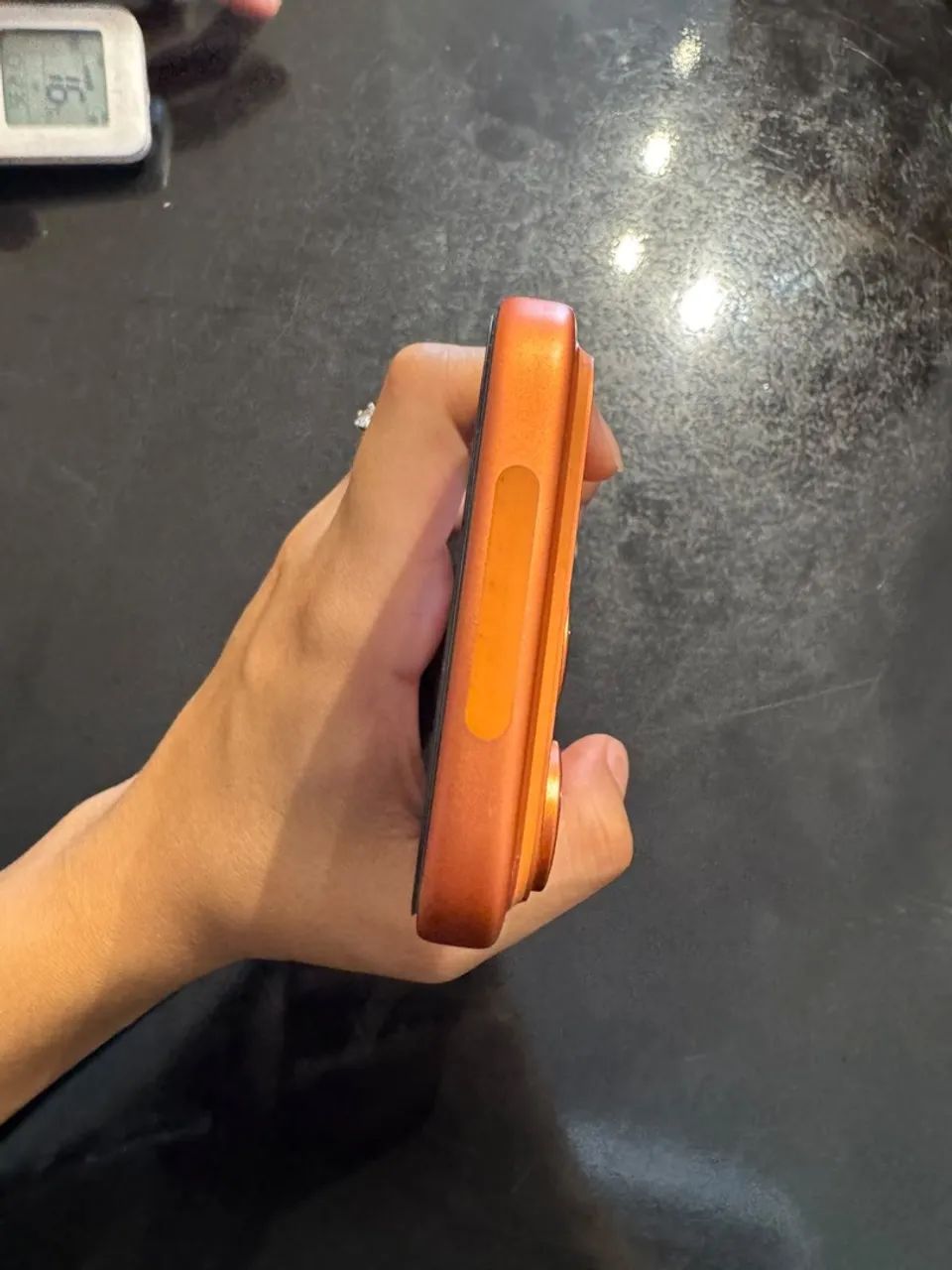 iPhone 17 pro 256 laranja  - Foto 3