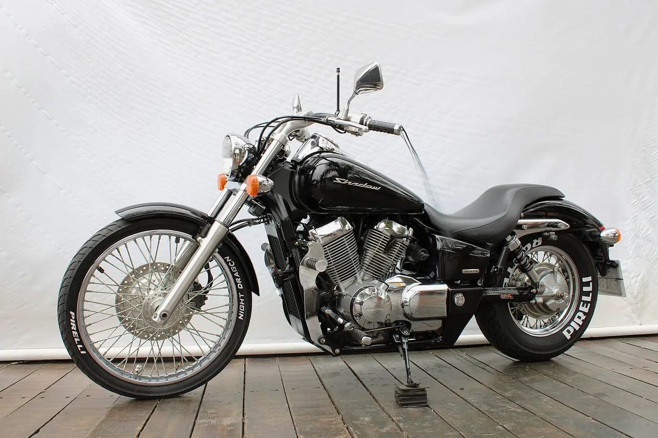 HONDA SHADOW 750 - Foto 3
