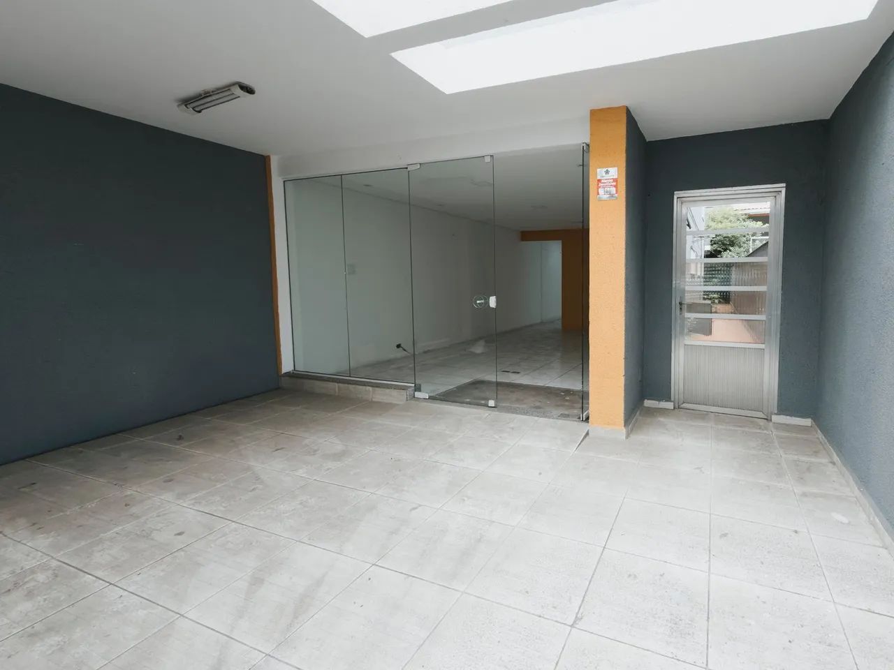 Sobrado à venda com 157m²