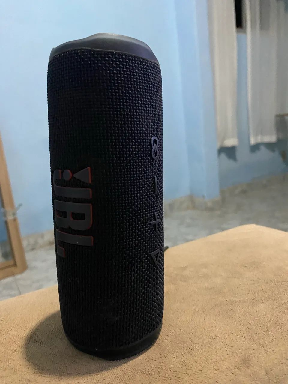 Caixinha jbl flip 6 original, apenas sem a caixa - Foto 3