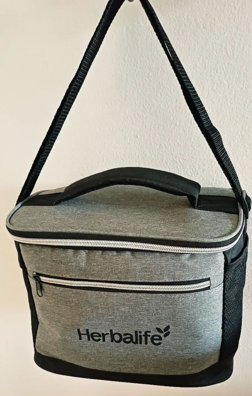 Bolsas Térmica em Nylon, Funcionalidade e estilo. - Foto 2