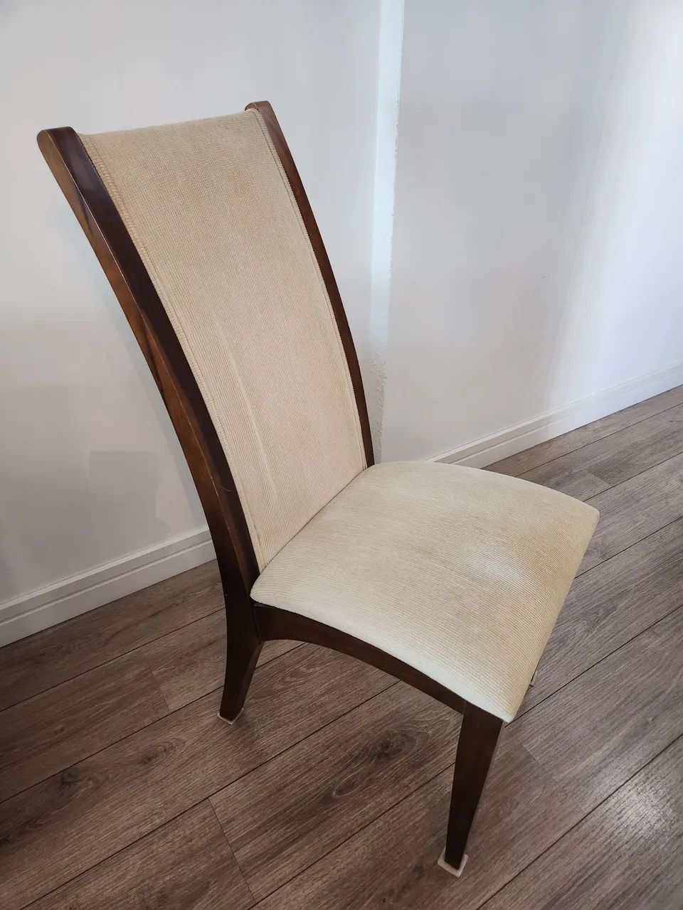 Cadeiras para mesa de jantar