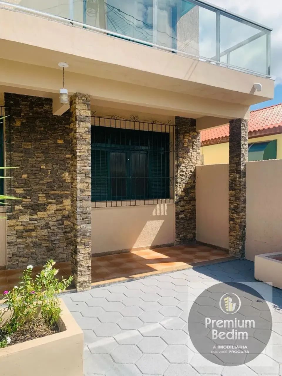 Casa duplex nascente, com 4 quartos, sala ampla, varanda, banheiro social e de serviço vag - Foto 4