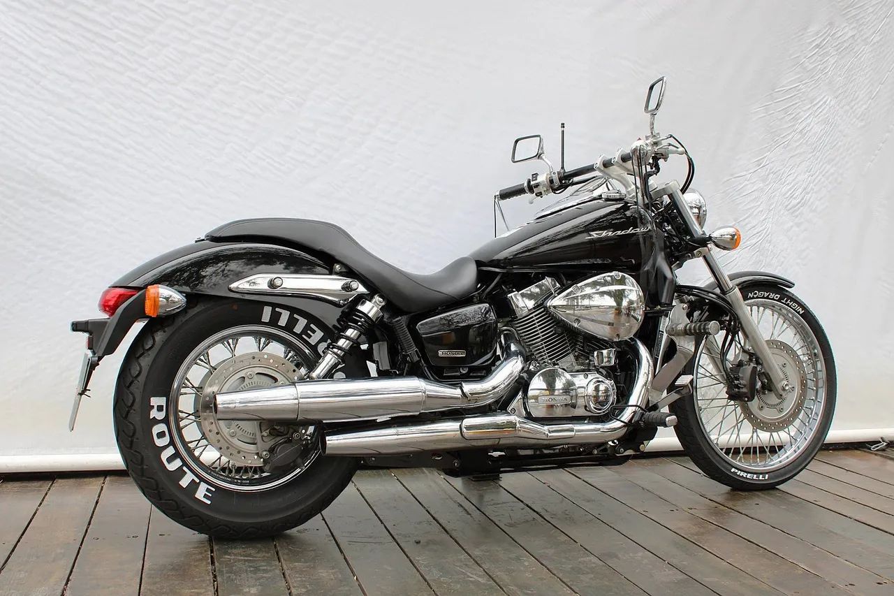 HONDA SHADOW 750 - Foto 5