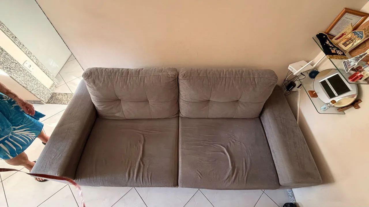 Sofá 2 lugares cinza - Foto 2