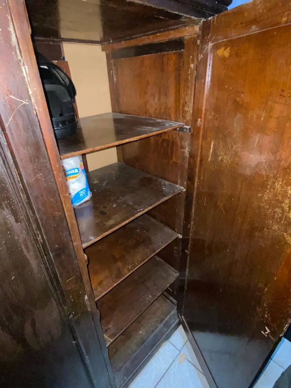 Guarda roupa antigo - Foto 4