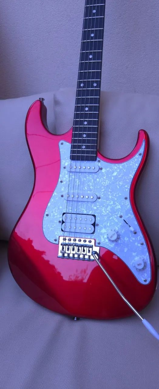Guitarra Tagima 520 - TW Series