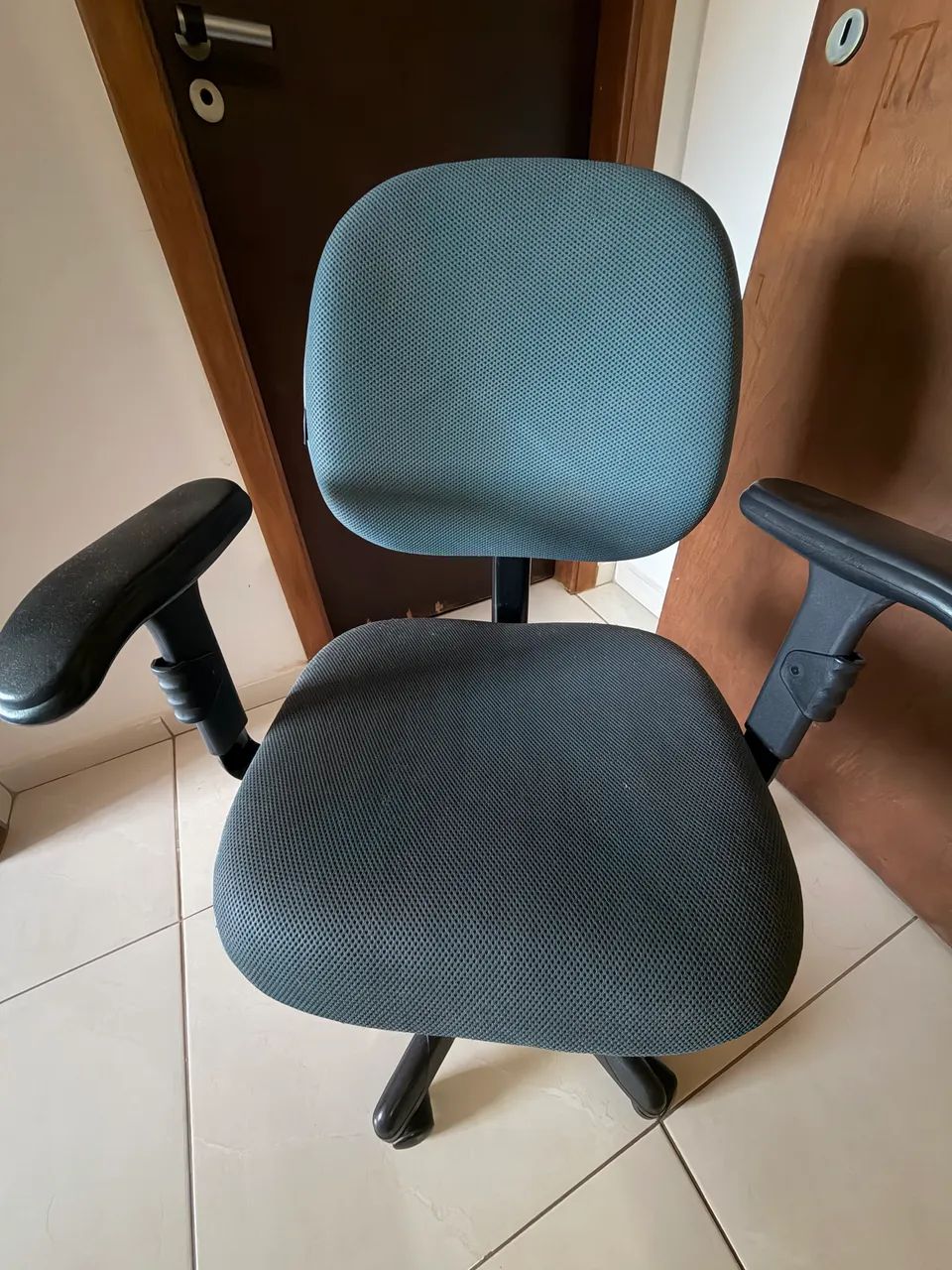 Cadeira de escritório  - Foto 3