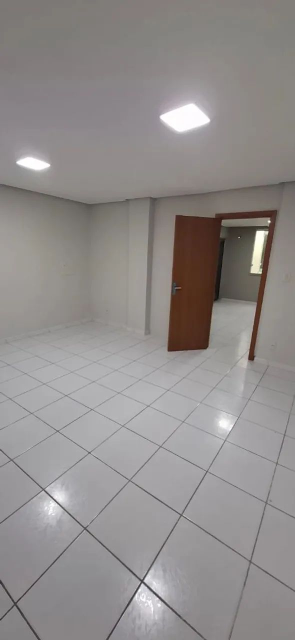 Aluga-se prédio comercial Valor 5 mil com caução.  - Foto 2