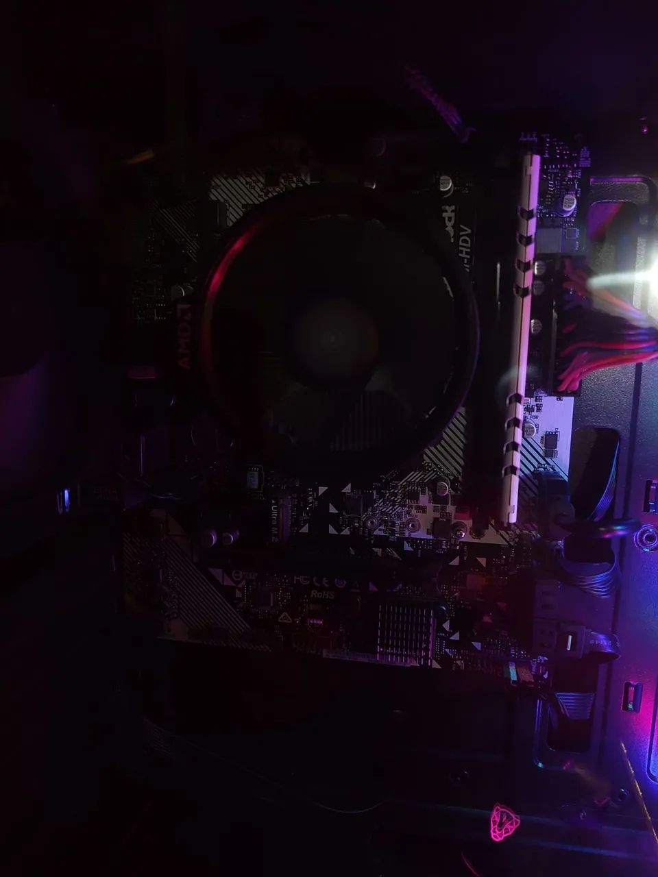 PC GAMER Ryzen  5 5600G ( 16 RAM ) SSD  - Foto 2