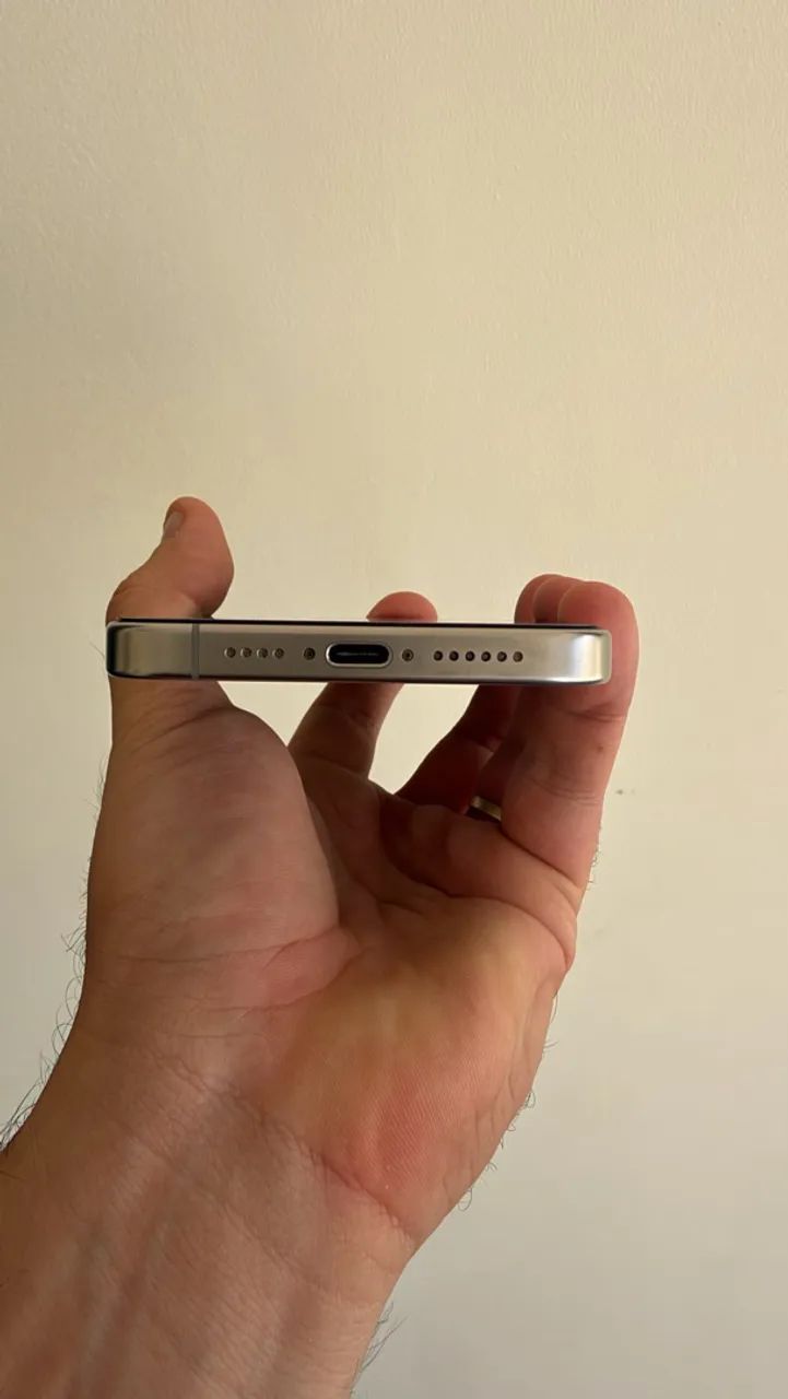 iPhone 15 pro Max  super novo  - Foto 2
