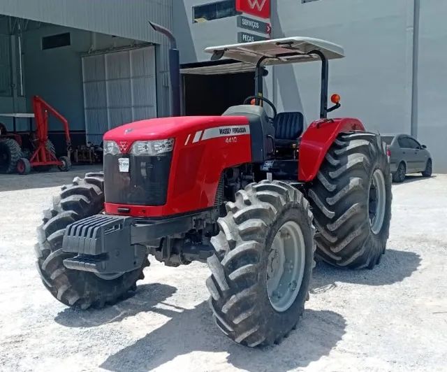 Trator Massey Ferguson MF 4410 Plataformado Fabricação 2024