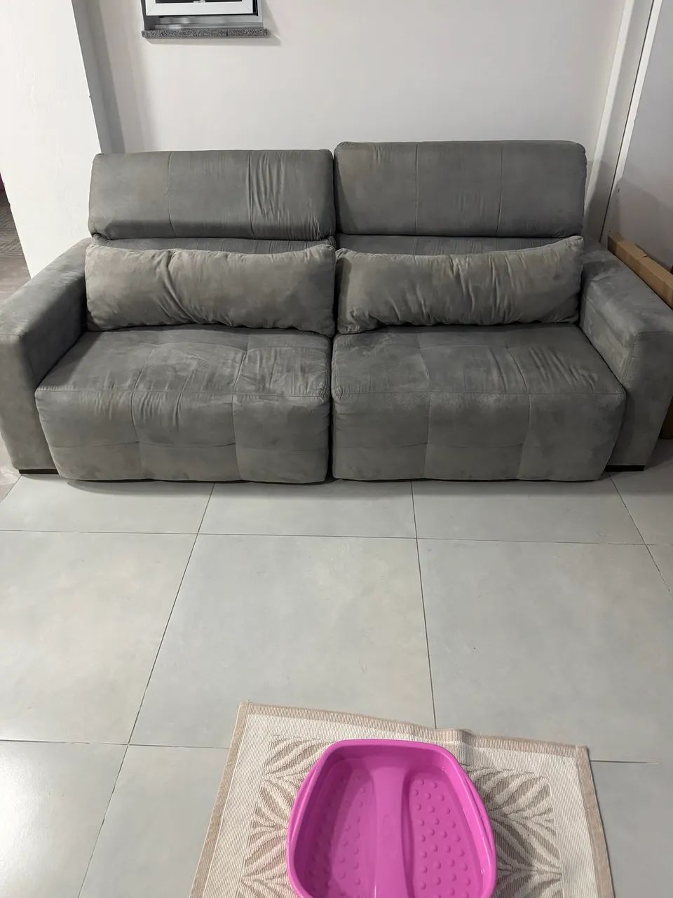 Sofá Retrátil e Reclinável Cinza - Confortável - Foto 2
