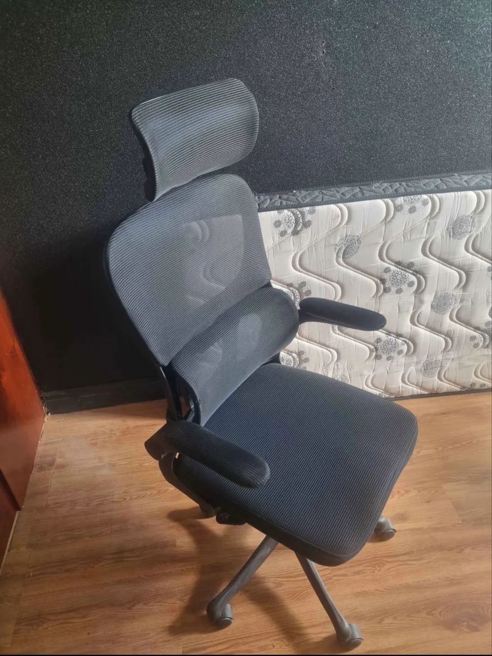 Cadeira ergonomica - Foto 2