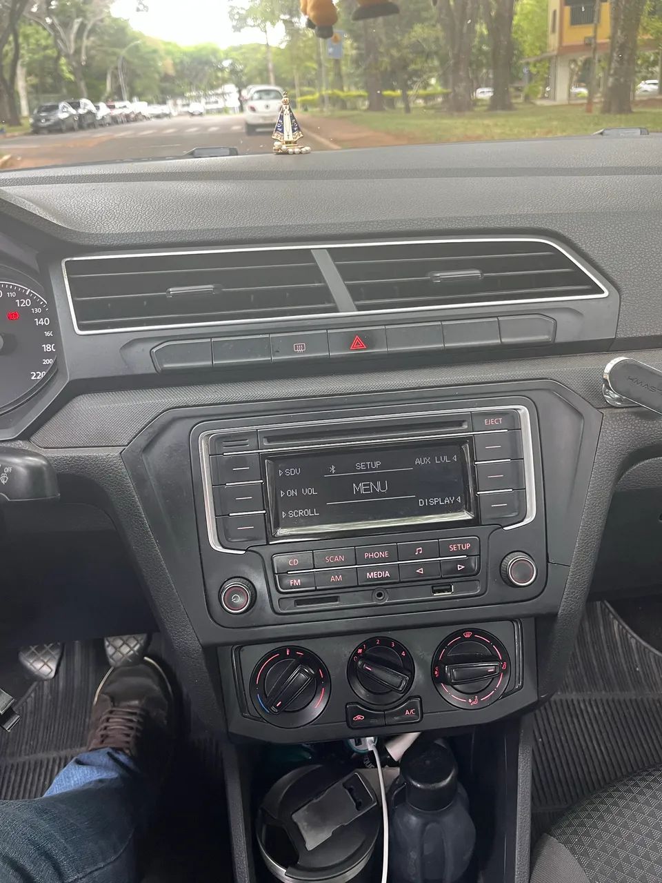 Volkswagen Voyage 1.0 Flex 12V 4P 2023 - Foto 5