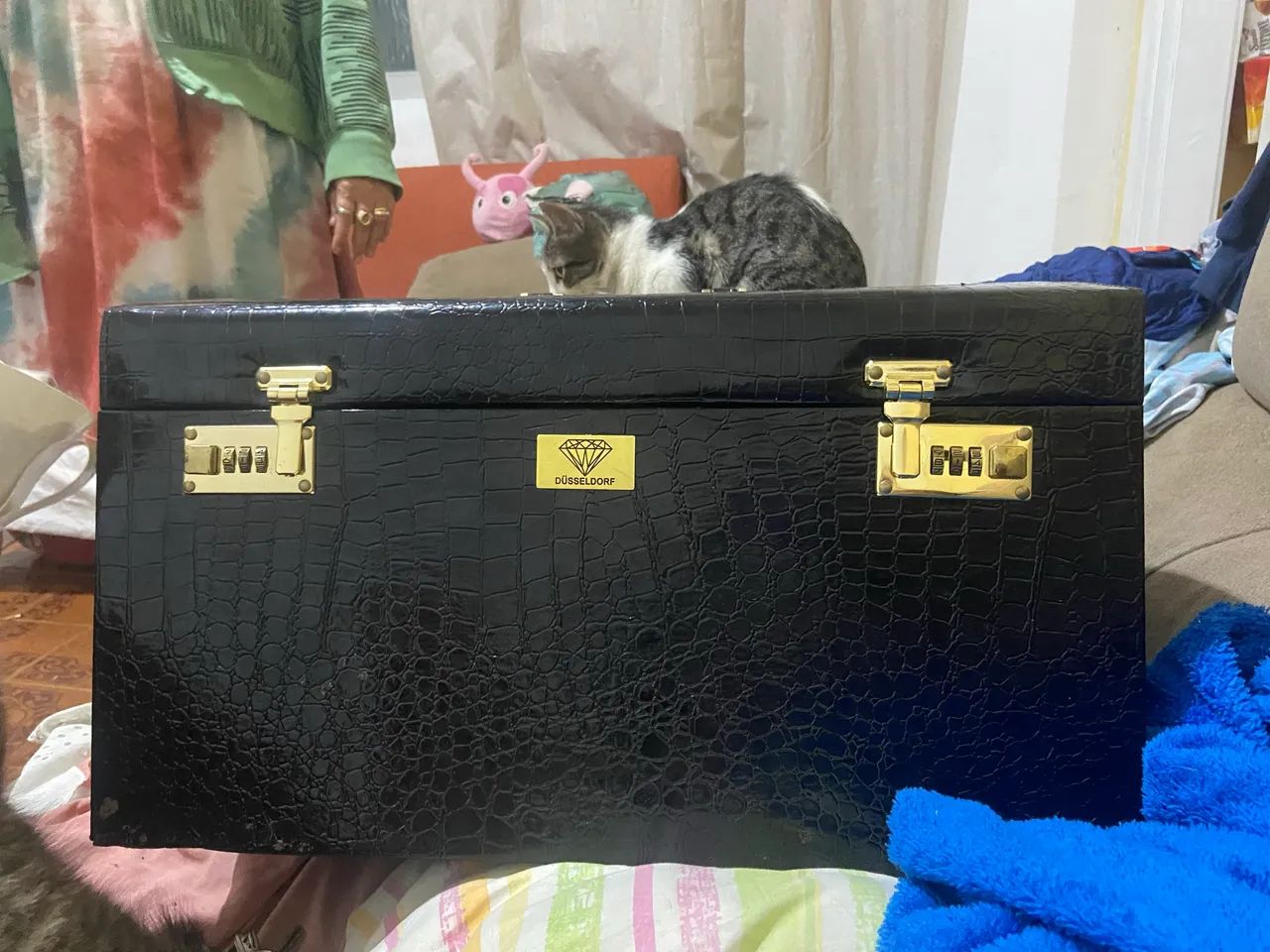 Vendo mala para colocar bijuterias  - Foto 3