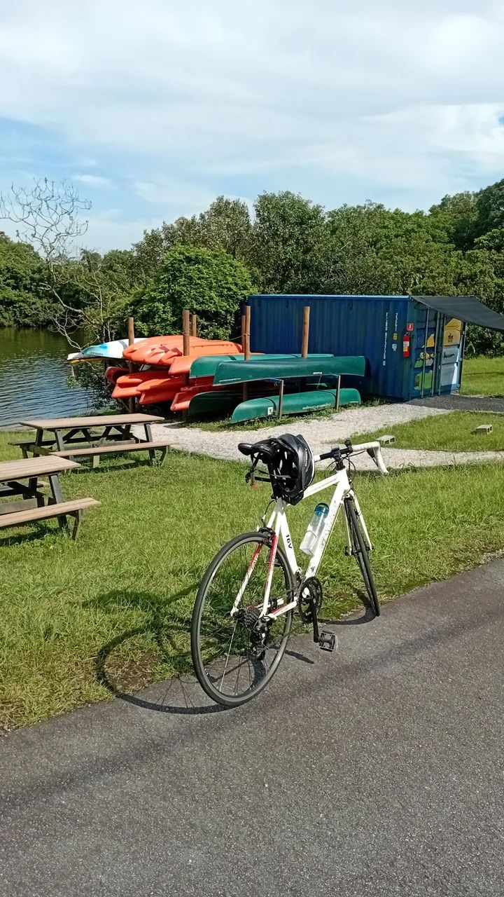 Troco minha baike speed sem nova p um carro ,pode estar com defeito de motor não tem pra p
