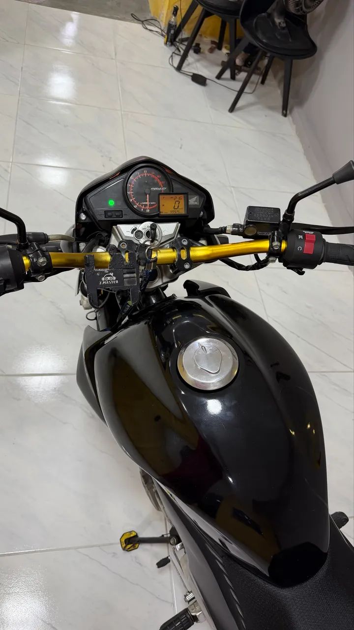 CB 300 - Foto 4