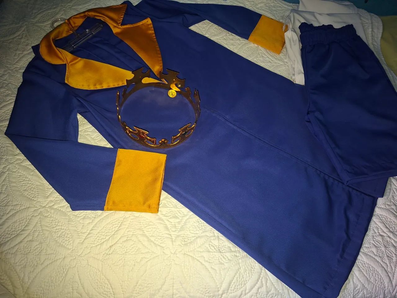 Roupa Rei ? /Fantasia 10/12 anos - Foto 2