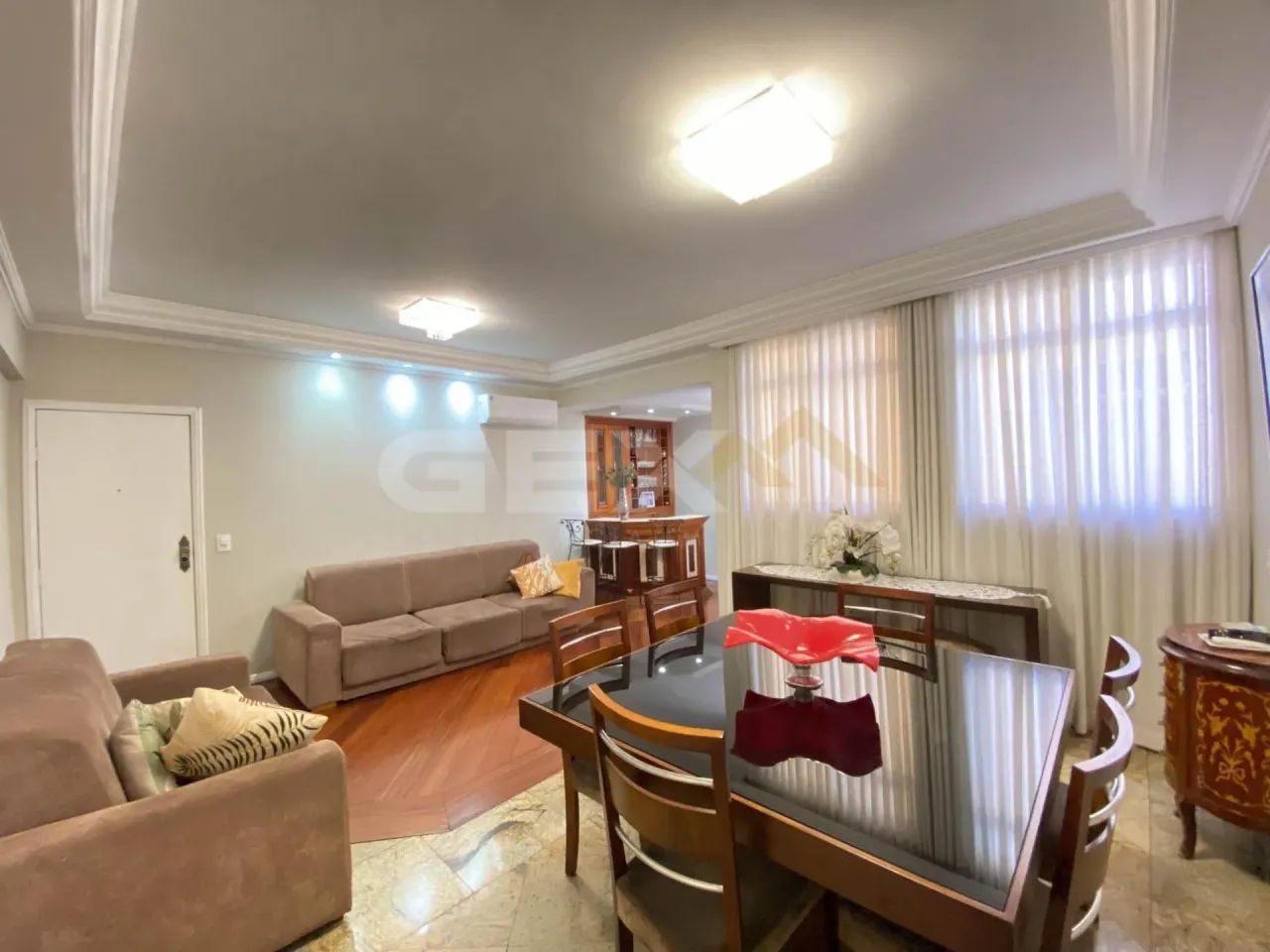 Apartamento à venda no Sidil, 3 quartos, 1 suíte e 1 vaga.