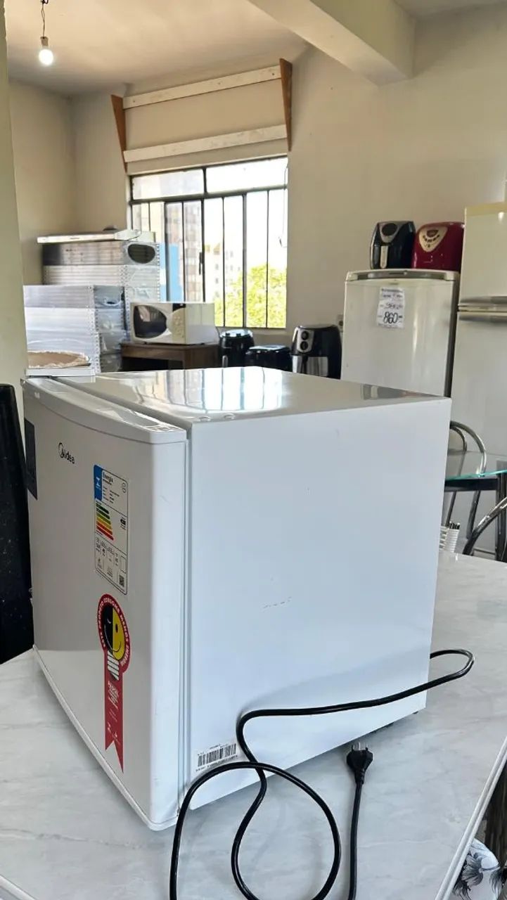 Frigobar Midea 45L inverter ?  - Foto 3