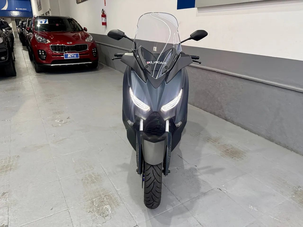 Yamaha Xmax 250 abs 2024 - Foto 2