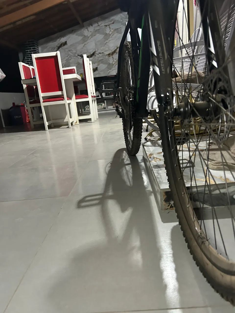 Bicicleta aro 29 em alumínio  - Foto 5