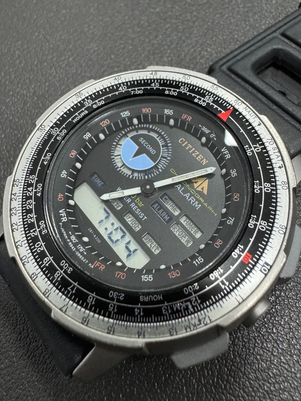 Citizen Wingman 8945 (( Série Prata )) 