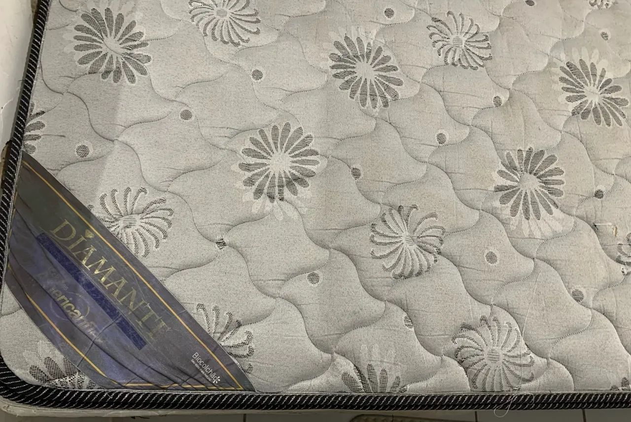 Cama de casal com  colchão American flex , molas ensacadas  - Foto 4
