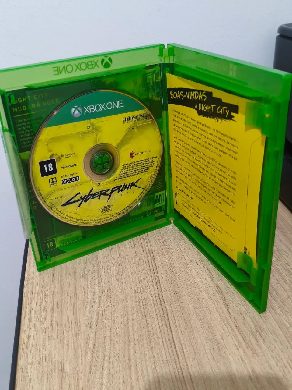 Jogo cyberpunk Xbox one  - Foto 3