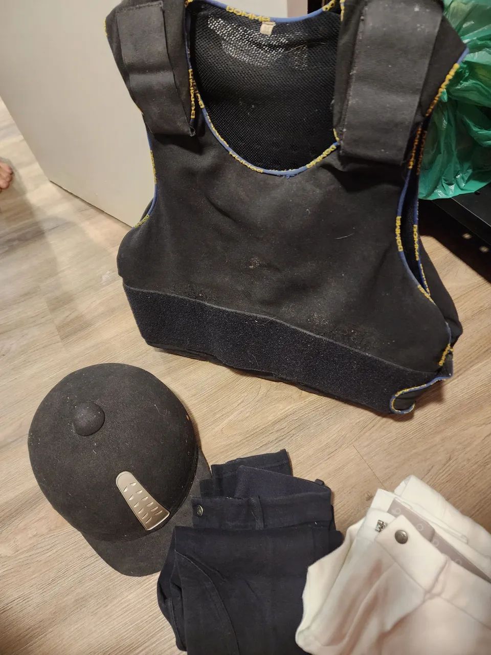 Equipamentos de equitação  - Foto 2