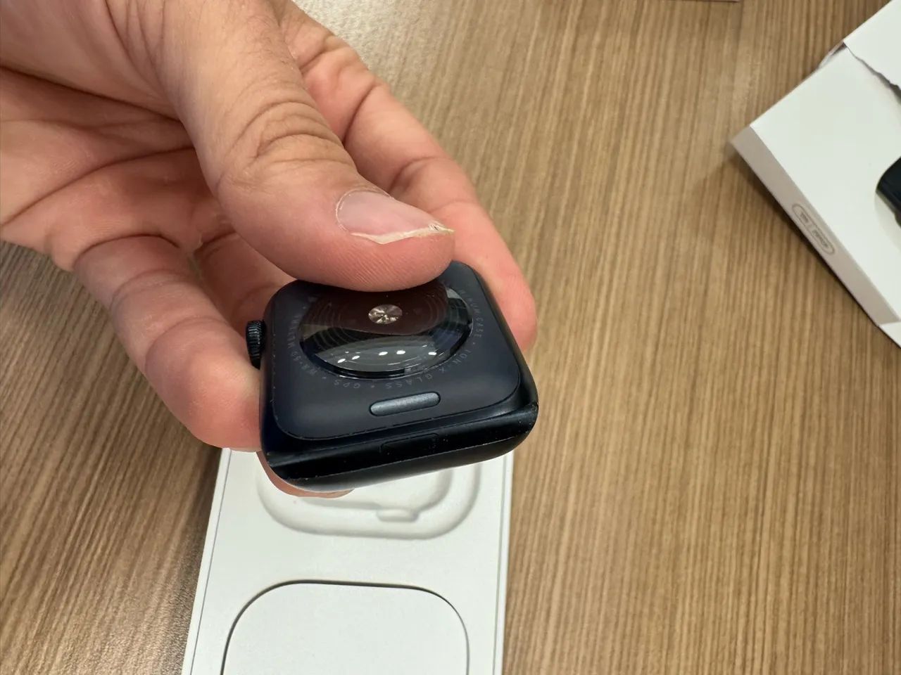 Vendo Apple Watch SE 2º geração 40mm  - Foto 4